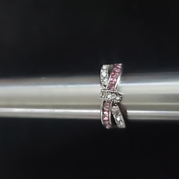 Criss Cross Ring Size 8 - Picture 7 of 8